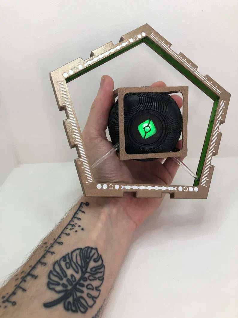 Cosmographicum Shell /// Coque Cosmographique